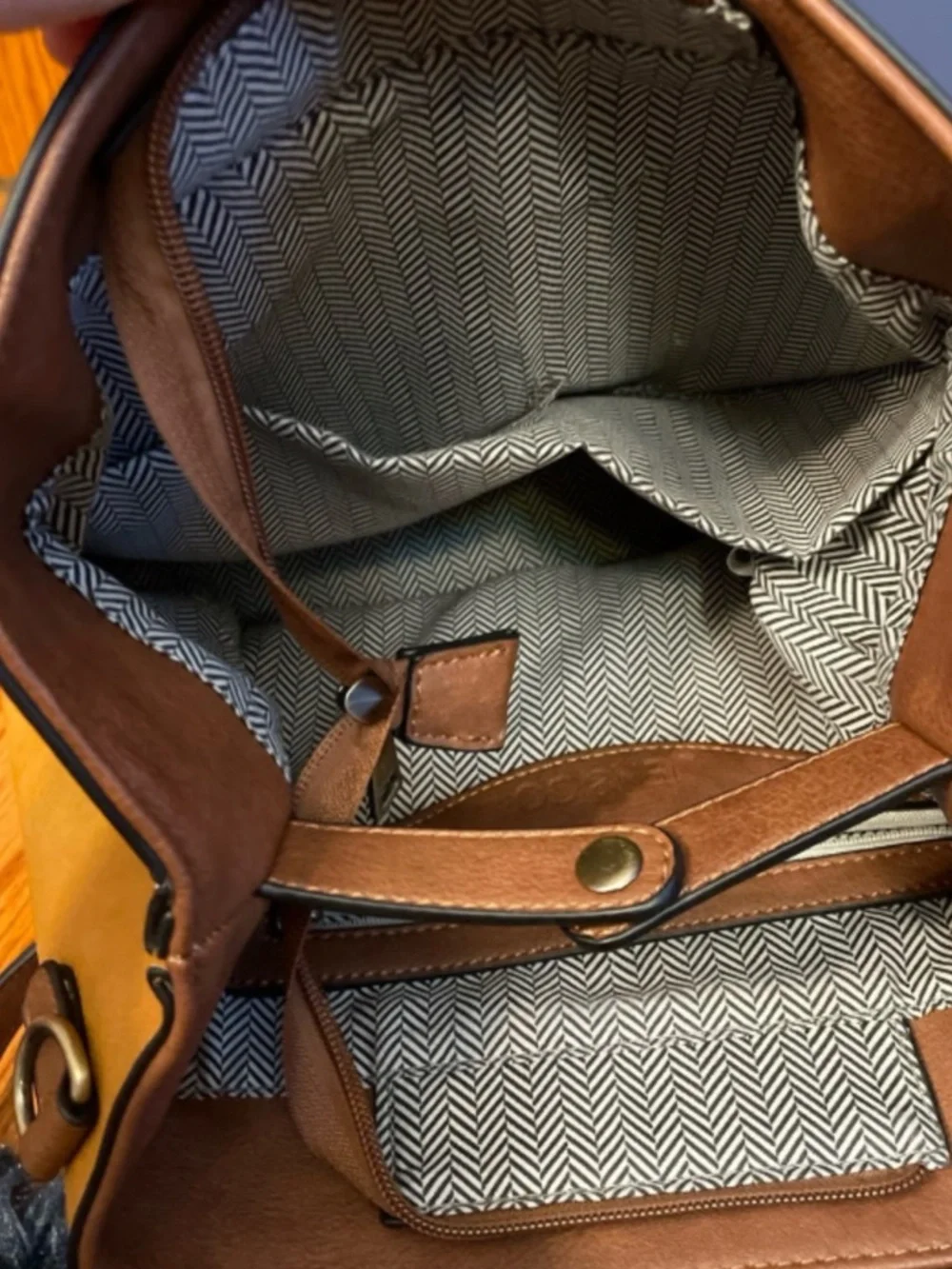 Jen & Co. Backpack Purse
